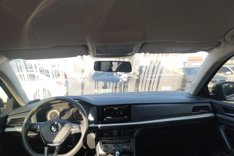Used Volkswagen Lavida 2021 1.5L Automatic Fashion Edition Headliner