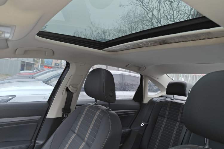 Used Volkswagen Lavida 2021 280TSI DSG Comfort Edition Headliner