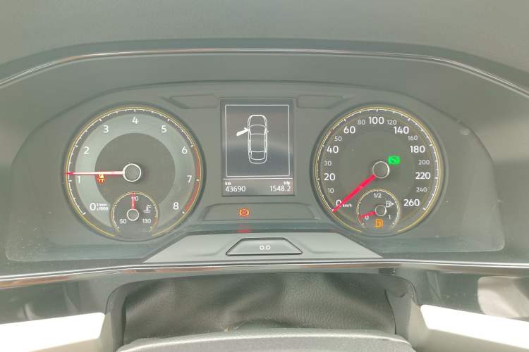 Used Volkswagen Lavida 2021 280TSI DSG Comfort Edition Instrument Cluster