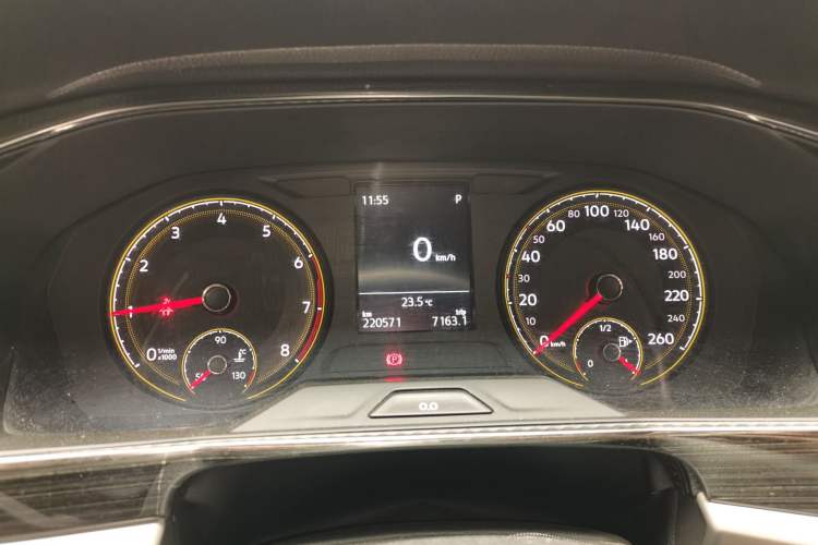 Used Volkswagen Lavida 2021 1.5L Automatic Fashion Edition Instrument Cluster