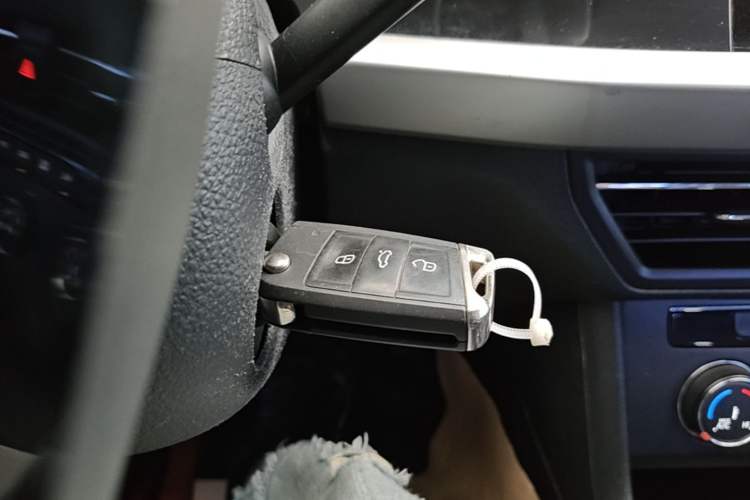 Used Volkswagen Lavida 2021 1.5L Automatic Comfort Edition Interior 1