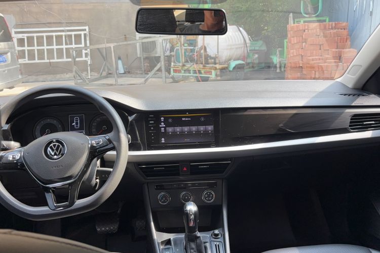 Used Volkswagen Lavida 2021 1.5L Automatic Vision Edition Interior 2