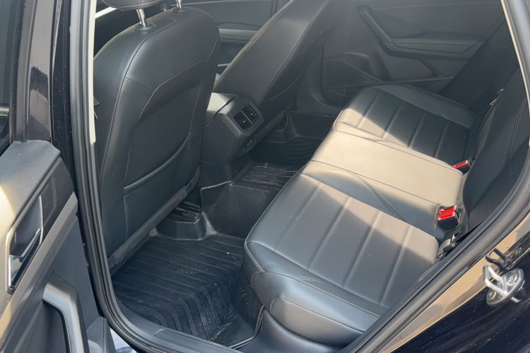 Used Volkswagen Lavida 2021 1.5L Automatic Vision Edition Interior 3