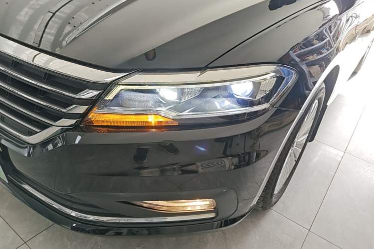 Used Volkswagen Lavida 2021 1.5L Automatic Comfort Edition Left Front Headlight