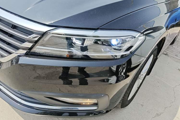 Used Volkswagen Lavida 2021 1.5L Automatic Comfort Edition Left Front Headlight