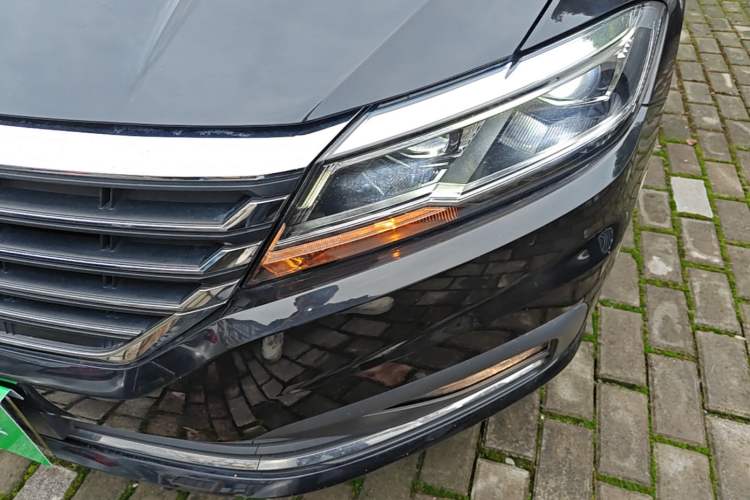 Used Volkswagen Lavida 2021 1.5L Automatic Comfort Edition Left Front Headlight