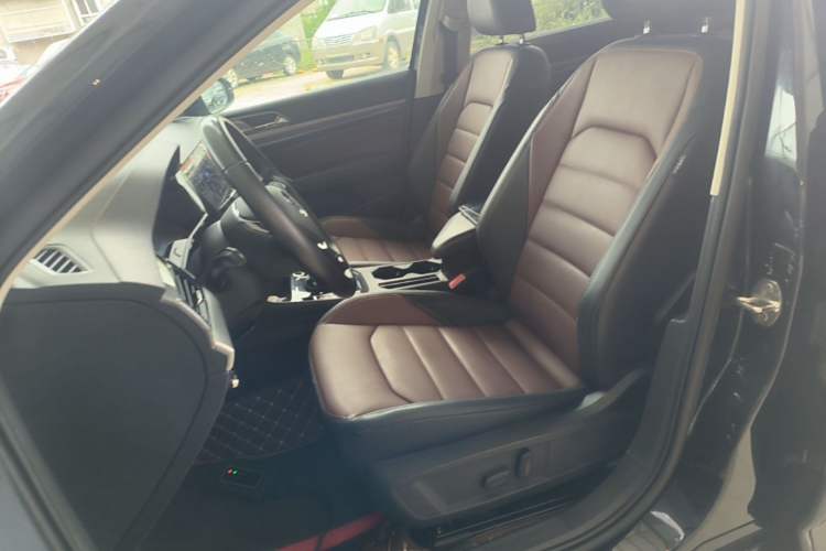 Used Volkswagen Lavida 2021 280TSI DSG Luxury Edition Left Front Seat
