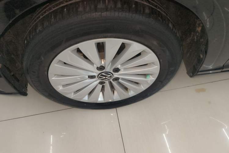 Used Volkswagen Lavida 2021 280TSI DSG Comfort Edition Left Front Wheel Hub