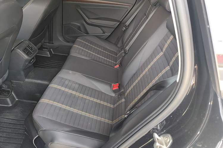 Used Volkswagen Lavida 2021 280TSI DSG Comfort Edition Left Rear Seat