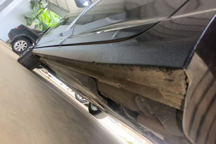 Used Volkswagen Lavida 2021 280TSI DSG Luxury Edition Left Side Sill