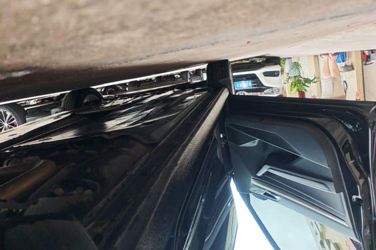 Used Volkswagen Lavida 2021 280TSI DSG Comfort Edition Left Side Sill