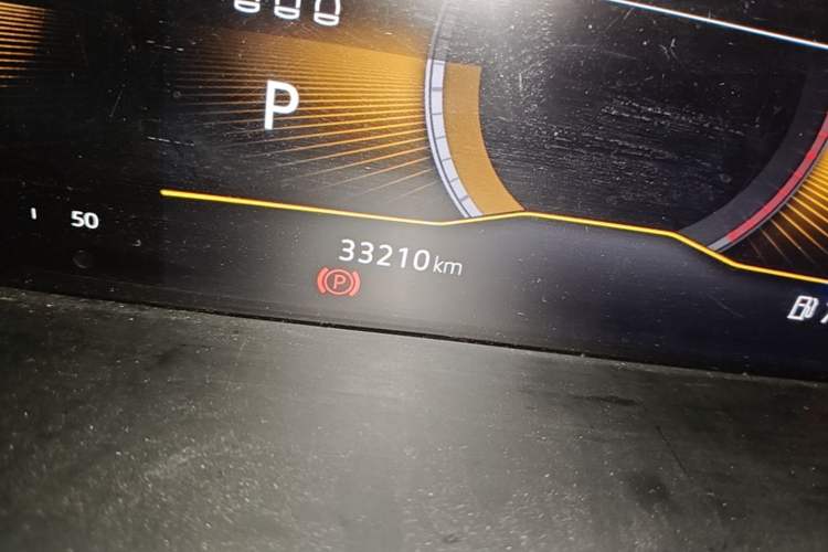 Used Volkswagen Lavida 2021 280TSI DSG Luxury Edition Odometer Close Up