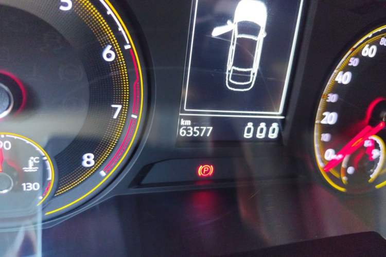 Used Volkswagen Lavida 2021 280TSI DSG Luxury Edition Odometer Close Up