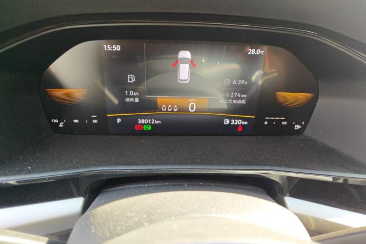 Used Volkswagen Lavida 2021 1.5L Automatic Comfort Edition Odometer Close Up