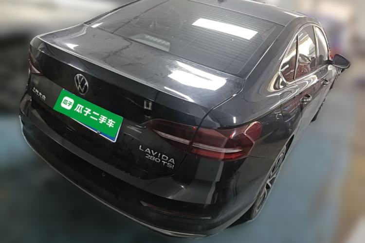 Used Volkswagen Lavida 2021 280TSI DSG Luxury Edition Rear Right 45 Deg