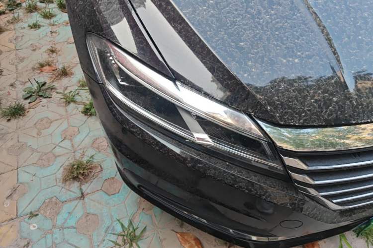 Used Volkswagen Lavida 2021 1.5L Automatic Comfort Edition Right Front Headlight