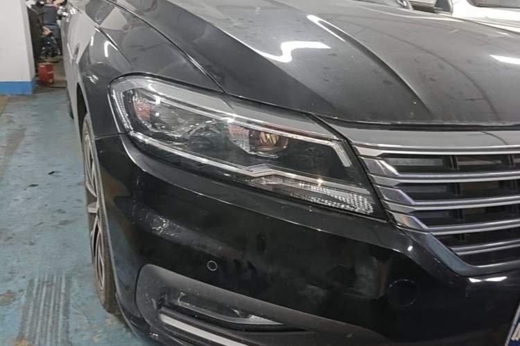Used Volkswagen Lavida 2021 280TSI DSG Luxury Edition Right Front Headlight