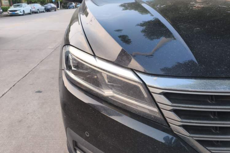 Used Volkswagen Lavida 2021 280TSI DSG Luxury Edition Right Front Headlight