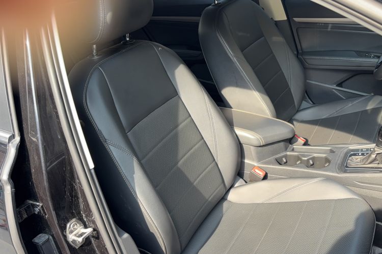 Used Volkswagen Lavida 2021 1.5L Automatic Vision Edition Right Front Seat