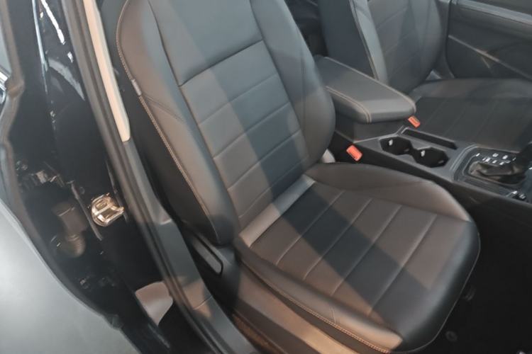 Used Volkswagen Lavida 2021 1.5L Automatic Comfort Edition Right Front Seat