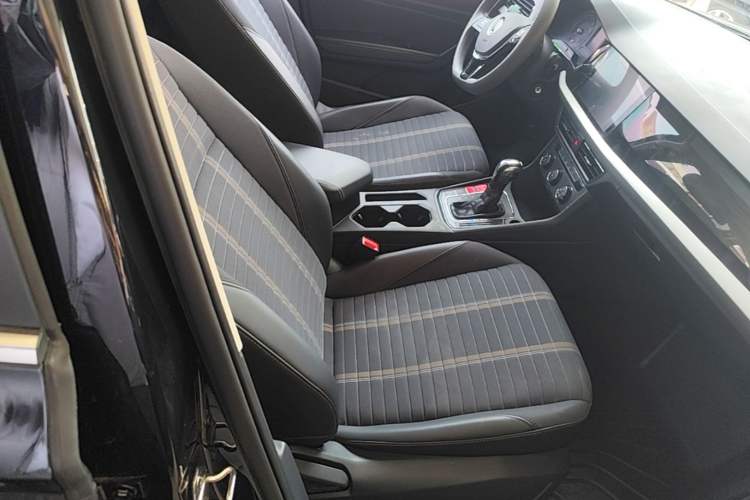 Used Volkswagen Lavida 2021 280TSI DSG Comfort Edition Right Front Seat