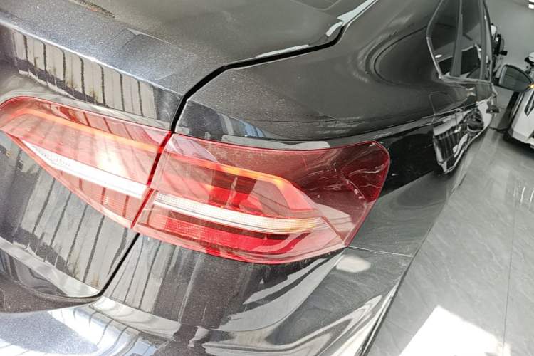 Used Volkswagen Lavida 2021 1.5L Automatic Comfort Edition Right Rear Taillight