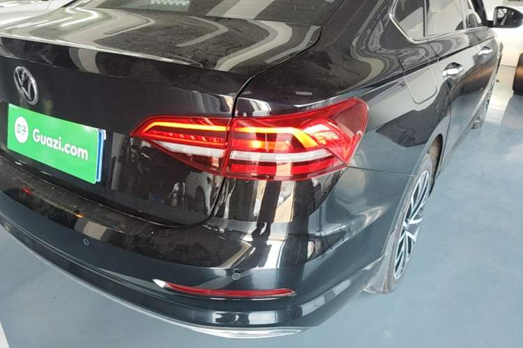 Used Volkswagen Lavida 2021 280TSI DSG Luxury Edition Right Rear Taillight
