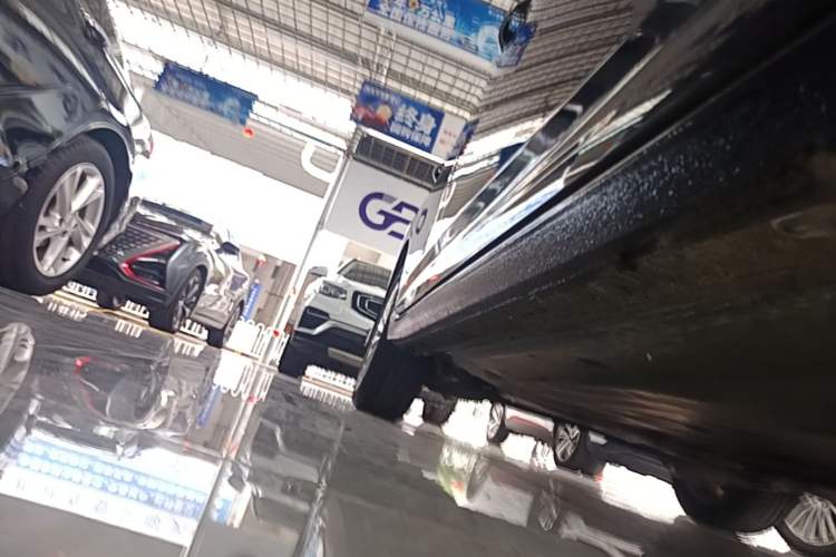 Used Volkswagen Lavida 2021 1.5L Automatic Comfort Edition Right Side Sill