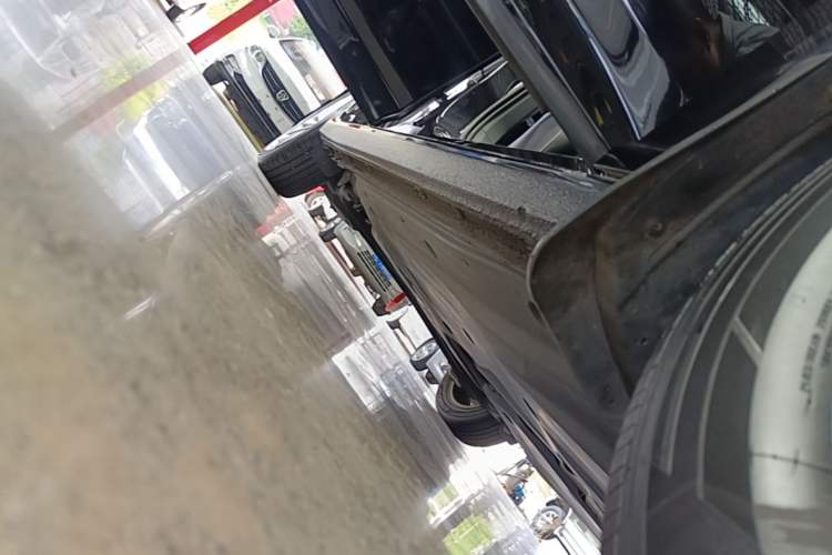 Used Volkswagen Lavida 2021 280TSI DSG Comfort Edition Right Side Sill