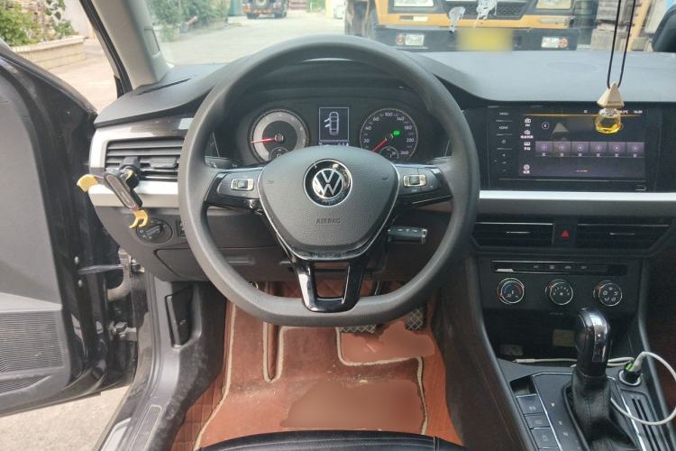 Used Volkswagen Lavida 2021 1.5L Automatic Comfort Edition Steering Wheel