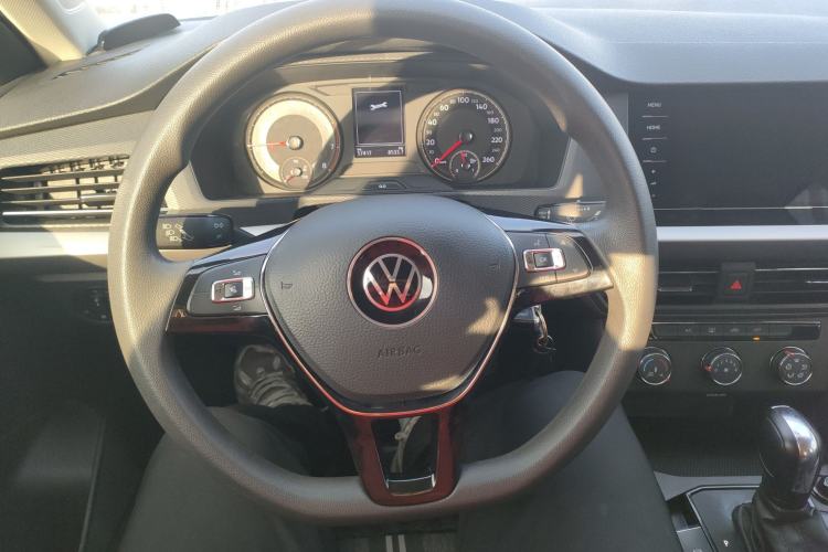 Used Volkswagen Lavida 2021 1.5L Automatic Fashion Edition Steering Wheel