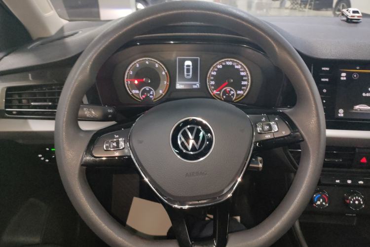 Used Volkswagen Lavida 2021 280TSI DSG Comfort Edition Steering Wheel