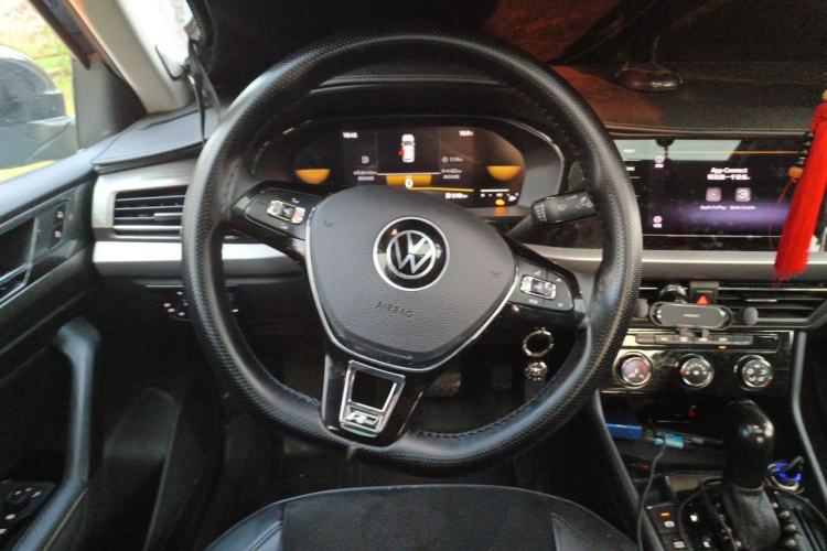 Used Volkswagen Lavida 2021 1.5L Automatic Comfort Edition Steering Wheel