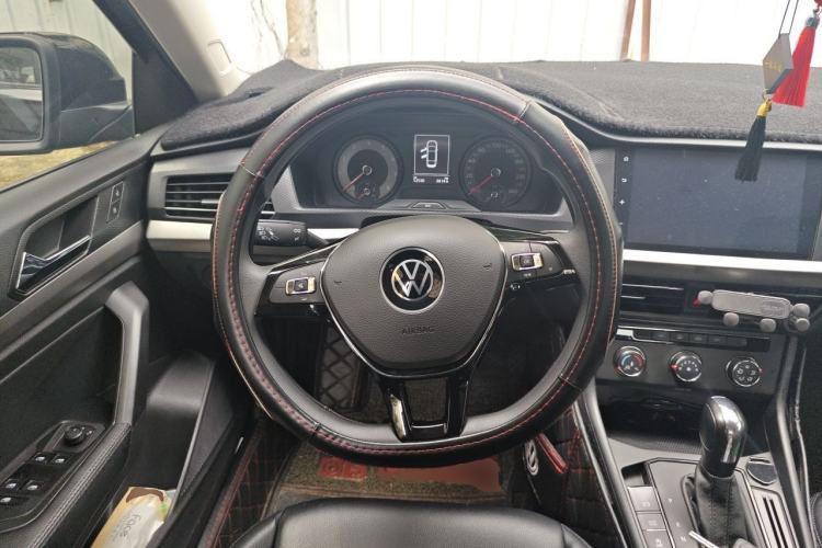 Used Volkswagen Lavida 2021 1.5L Automatic Fashion Edition Steering Wheel