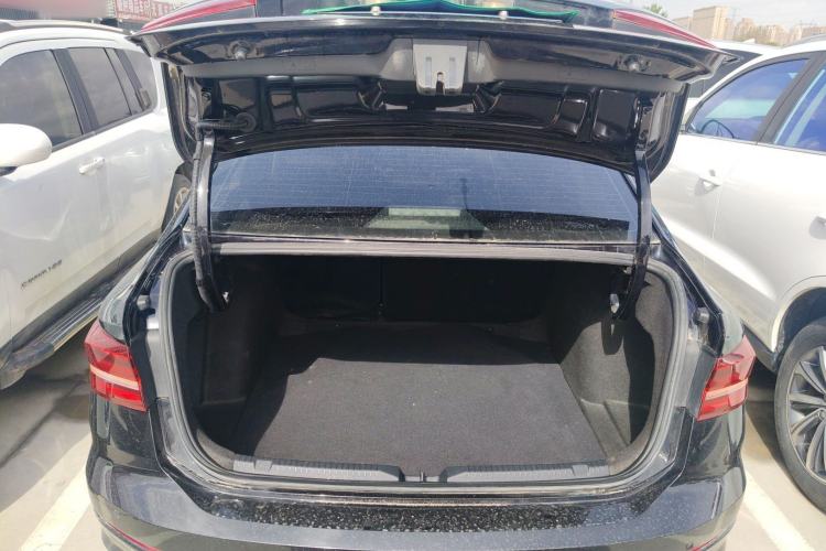 Used Volkswagen Lavida 2021 280TSI DSG Comfort Edition Trunk