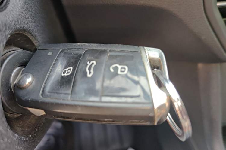 Used Volkswagen Lavida 2021 1.5L Automatic Comfort Edition Vehicle Key