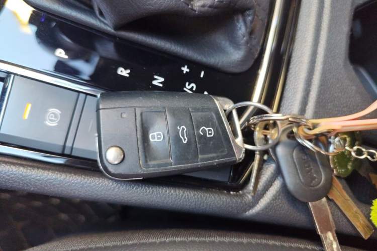 Used Volkswagen Lavida 2021 280TSI DSG Luxury Edition Vehicle Key