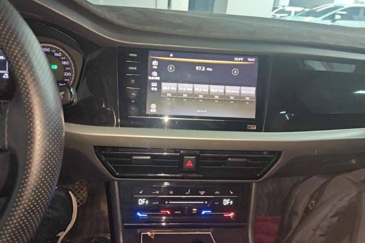 Used Volkswagen Lavida 2021 280TSI DSG Luxury Edition Audio And AC Panel