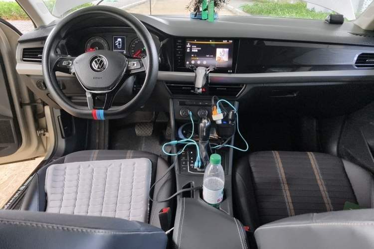 Used Volkswagen Lavida 2021 280TSI DSG Comfort Edition Center Console