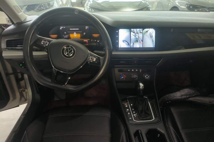 Used Volkswagen Lavida 2021 280TSI DSG Comfort Edition Center Console