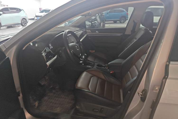 Used Volkswagen Lavida 2021 280TSI DSG Luxury Edition Driver Seat