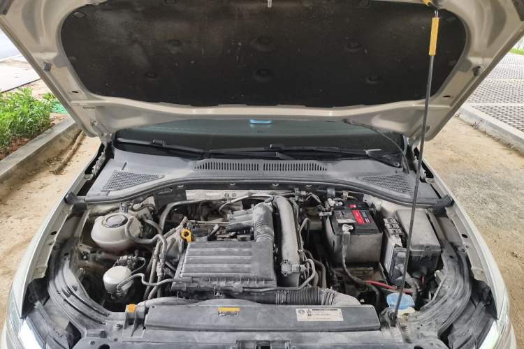 Used Volkswagen Lavida 2021 280TSI DSG Comfort Edition Engine Bay