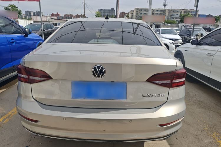 Used Volkswagen Lavida 2021 1.5L Automatic Comfort Edition Exterior 4