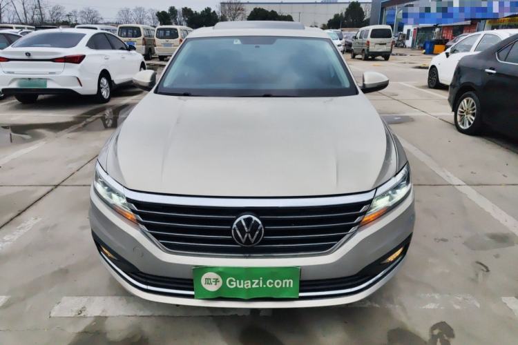 Used Volkswagen Lavida 2021 1.5L Automatic Comfort Edition Front