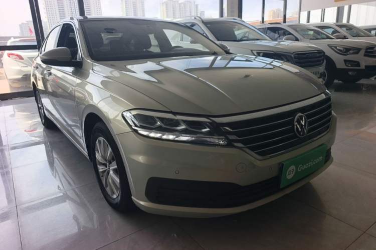 Used Volkswagen Lavida 2021 1.5L Automatic Fashion Edition Front Right 45 Deg