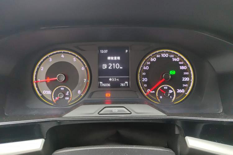 Used Volkswagen Lavida 2021 1.5L Automatic Comfort Edition Instrument Cluster