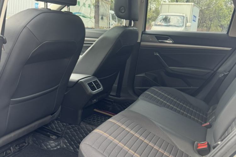 Used Volkswagen Lavida 2021 280TSI DSG Comfort Edition Interior 3