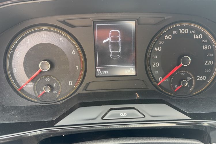 Used Volkswagen Lavida 2021 280TSI DSG Comfort Edition Odometer Close Up