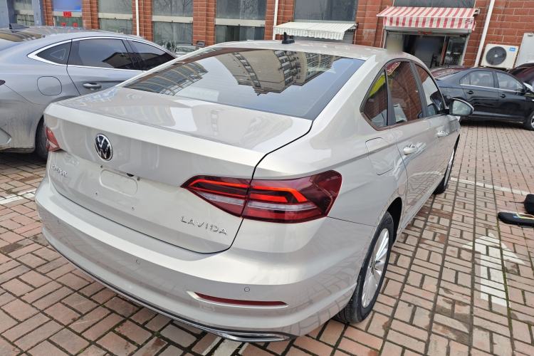 Used Volkswagen Lavida 2021 1.5L Automatic Vision Edition Rear Right 45 Deg