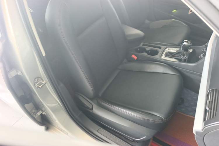 Used Volkswagen Lavida 2021 1.5L Automatic Fashion Edition Right Front Seat
